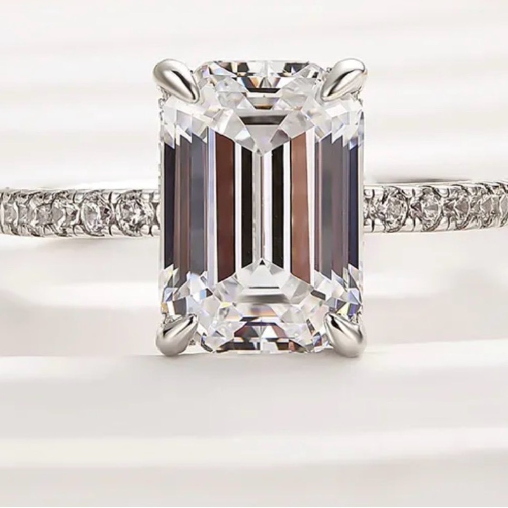 S925 Classic 3.5 Carat Emerald Cut Engagement Ring In White Gold - Size 9